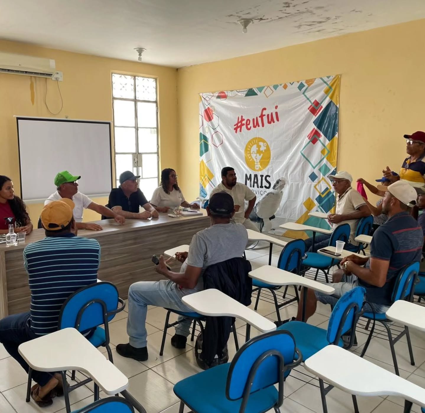 Em reunião, Secretaria Municipal de Agricultura e presidentes dos Assentamentos Rurais do município buscam soluções conjuntas